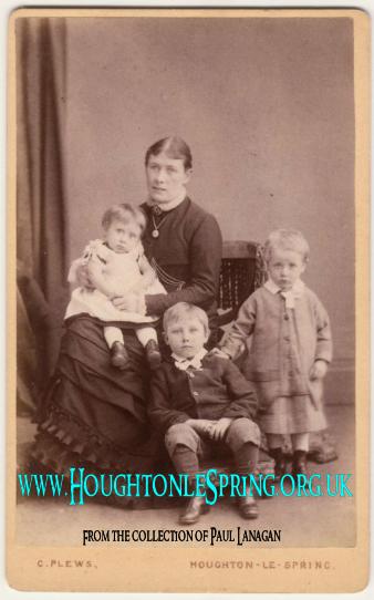 A Houghton family in the early 1900s