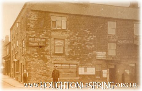 The Red Lion Inn, Church Street, July 1933