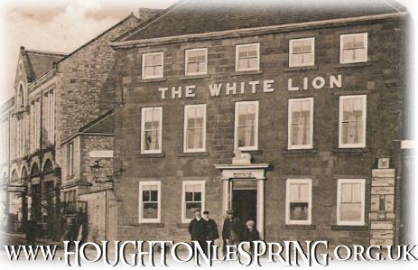 An old view of the White Lion Hotel in Houghton-le-Spring, c1910